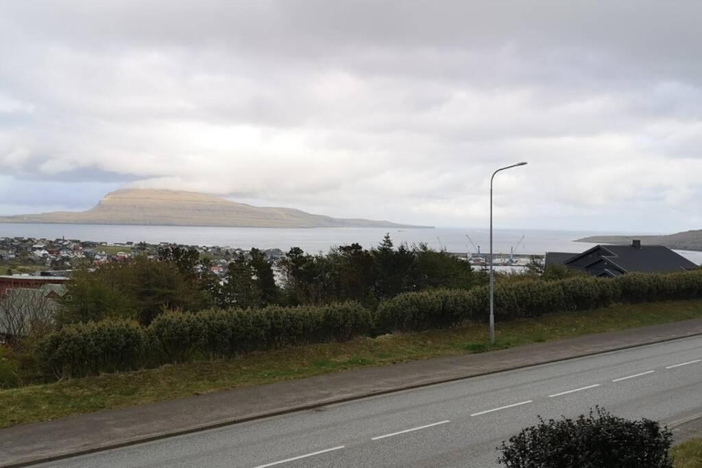 Large Apartment With Fabulous View Of Tórshavn Exterior foto
