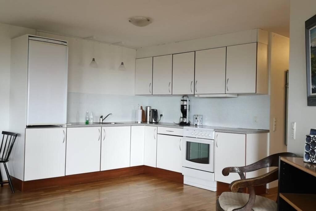 Large Apartment With Fabulous View Of Tórshavn Exterior foto